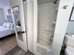 Full Private Bathroom - Shower/Tub